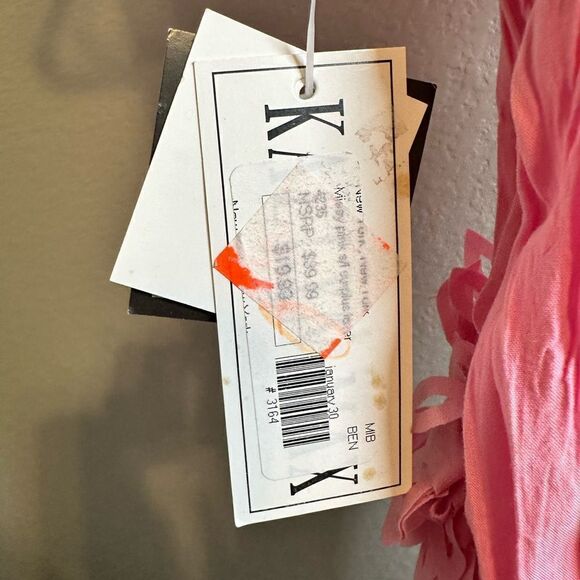 NWT Women’s Pink Collard Ruffle Tank Top Blouse - Size Small - Picture 4 of 6